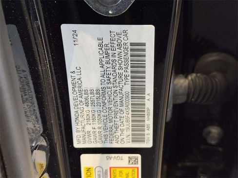 New 2025 Acura TLX w/ Technology Package image 15