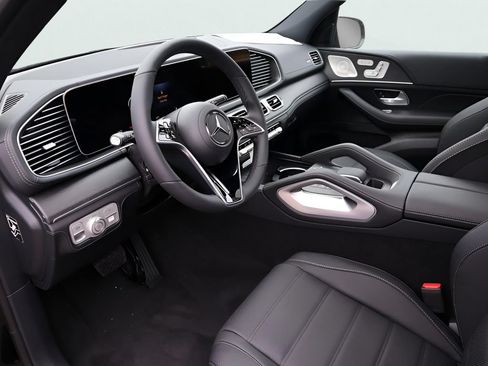 Certified 2026 Mercedes-Benz GLE 450 4MATIC image 32