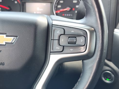 Used 2021 Chevrolet Silverado 1500 LT RWD image 28