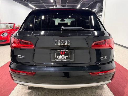 Used 2018 Audi Q5 2.0T Premium Plus w/ Premium Plus Package AWD/4WD image 12