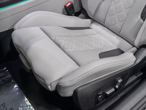 Used 2025 BMW M8 Competition image 46