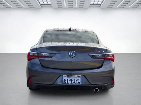 Used 2020 Acura ILX image 5