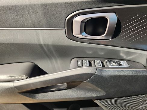 New 2026 Kia Sorento S image 16