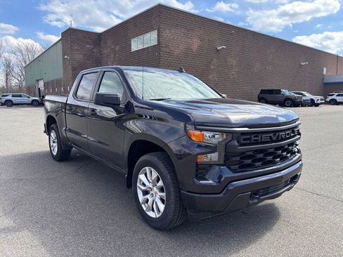 Used 2023 Chevrolet Silverado 1500 Custom w/ LPO, Dark Essentials Package image 2