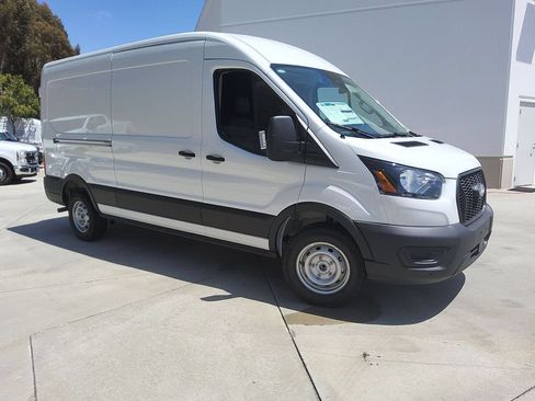 New 2026 Ford Transit 150 148 Medium Roof w/ Load Area Protection Package RWD image 19