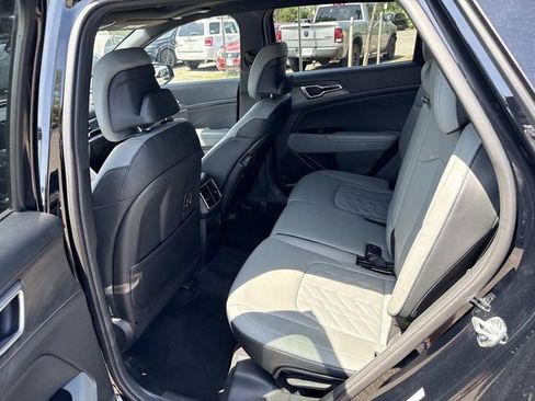 Used 2023 Kia Sportage X-Line w/ X-Line Premium Package AWD/4WD image 17