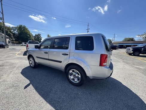 Used 2010 Honda Pilot LX image 26
