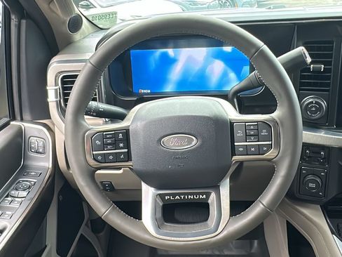 New 2026 Ford F450 Platinum w/ Platinum Plus Package AWD/4WD image 24