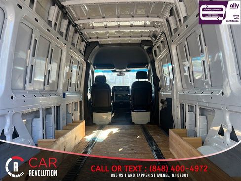 Used 2021 Mercedes-Benz Sprinter 2500 w/ Driver Convenience Package image 8