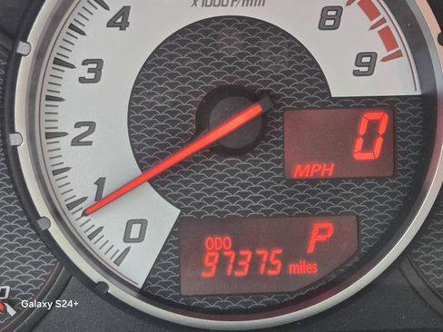 Used 2017 Toyota 86 RWD image 15