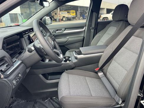 New 2026 GMC Terrain Elevation AWD/4WD image 23