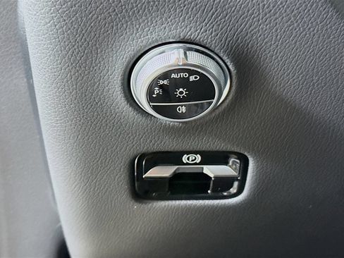 New 2026 Mercedes-Benz GLC 300 4MATIC image 10