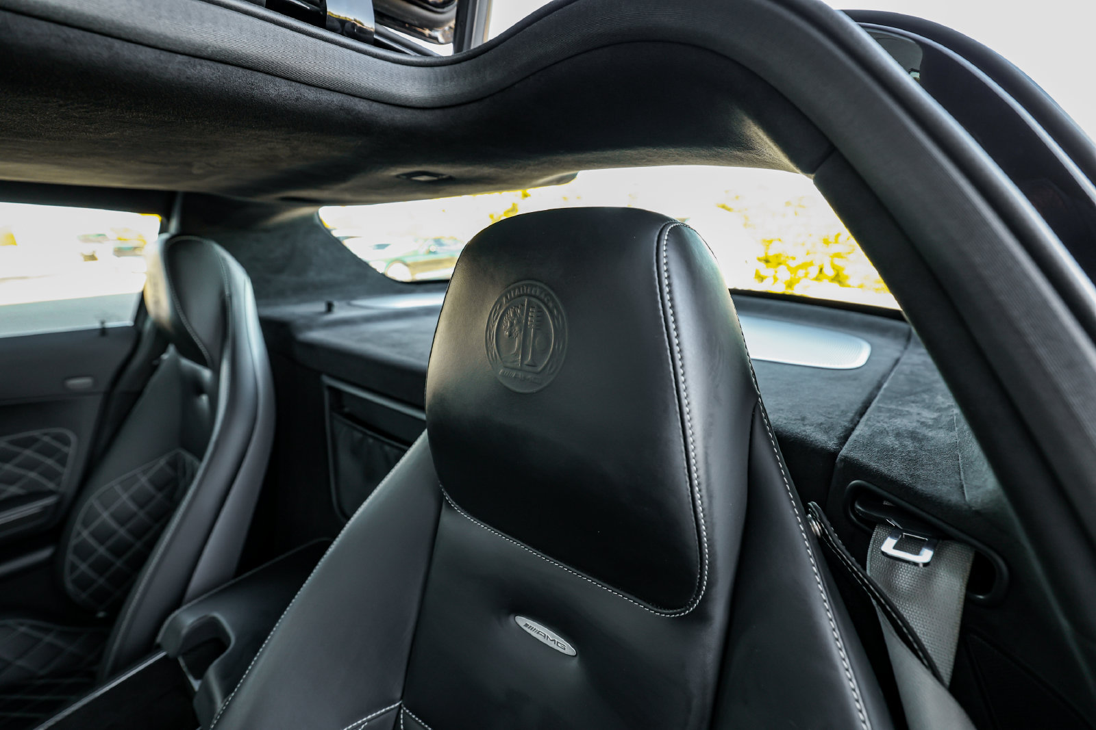 Used 2015 Mercedes-Benz SLS AMG GT Final Edition image 27