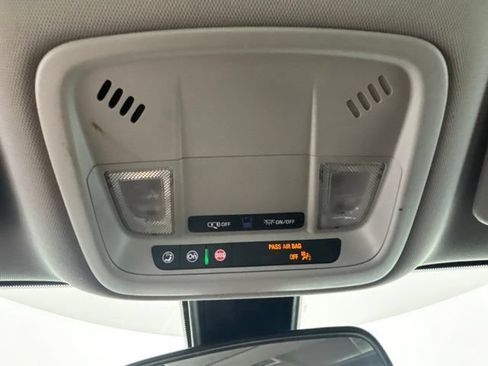 Used 2020 Chevrolet Malibu LS w/ LPO, Convenience Package 1 FWD image 8