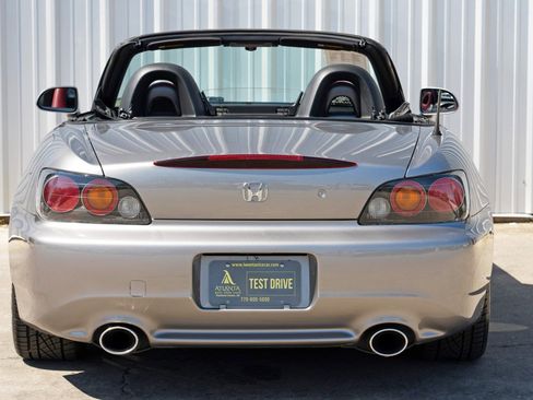 Used 2005 Honda S2000 image 37