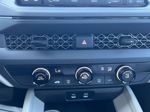 New 2025 Honda Accord LX image 22