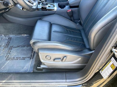 Used 2025 Audi Q5 2.0T Premium image 32