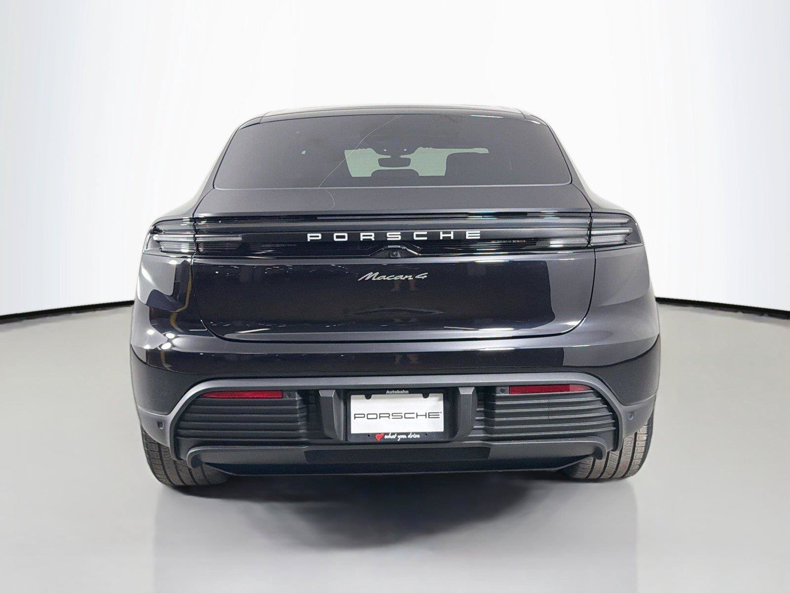 Used 2026 Porsche Macan 4 Electric AWD/4WD image 6