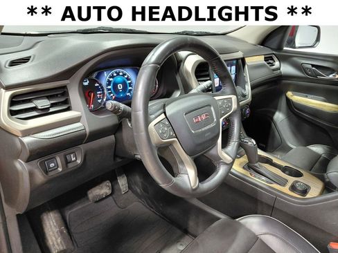 Used 2017 GMC Acadia Denali image 16