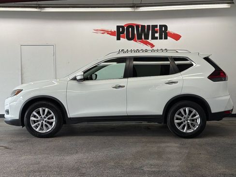 Used 2018 Nissan Rogue SV FWD image 6