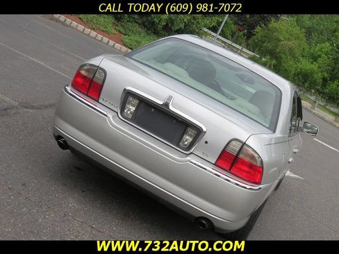 Used 2004 Lincoln LS image 24