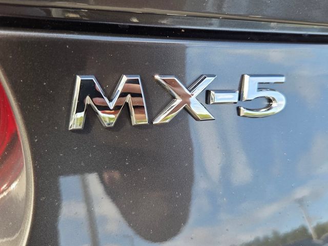 New 2026 MAZDA MX-5 Miata RF Grand Touring RWD image 9