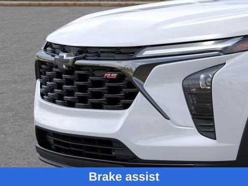 New 2026 Chevrolet Trax RS w/ Driver Confidence Package image 14