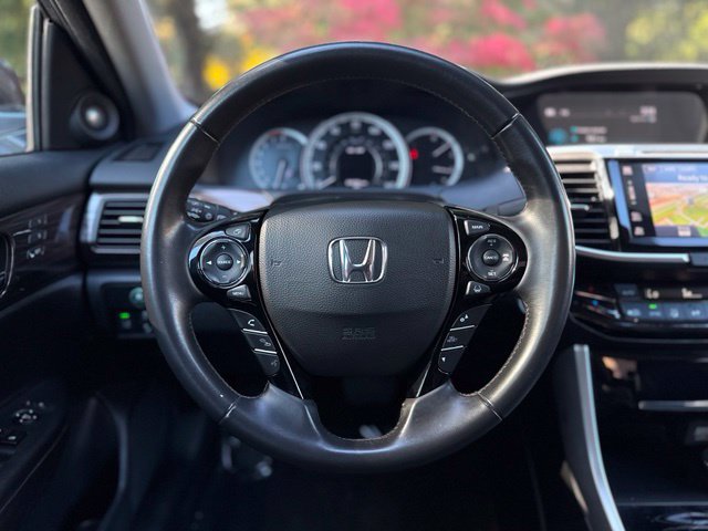 Used 2017 Honda Accord EX-L image 22