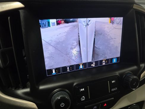 Used 2024 GMC Terrain Denali w/ Denali Premium Package image 29