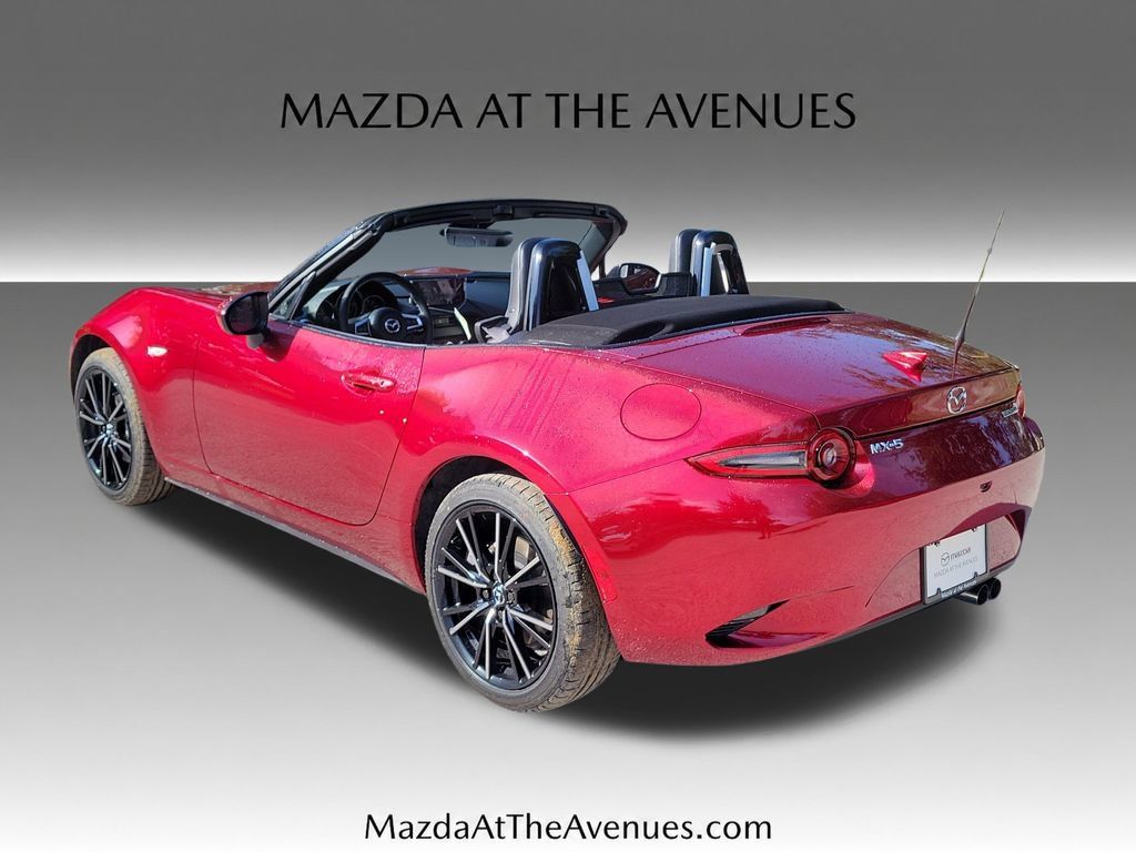 New 2026 MAZDA MX-5 Miata Grand Touring RWD image 5