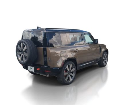 New 2026 Land Rover Defender 110 X AWD/4WD image 8