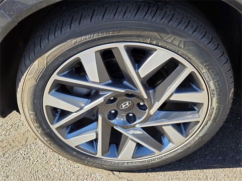 Used 2022 Hyundai Santa Fe Calligraphy image 9