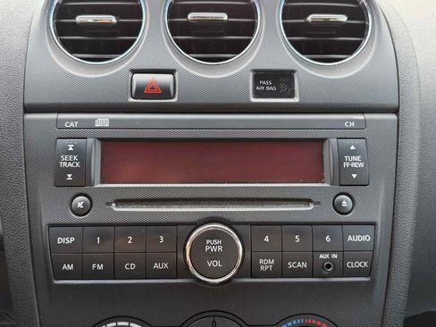 Used 2012 Nissan Altima 2.5 S w/ 20th Anniversary Pkg FWD image 18