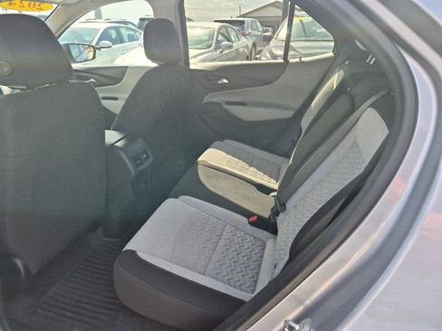 Used 2024 Chevrolet Equinox LS w/ LS Convenience Package AWD/4WD image 12