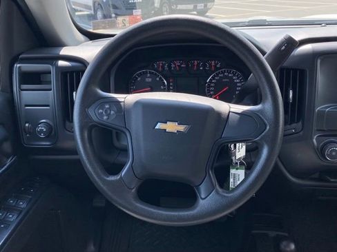 Used 2019 Chevrolet Silverado 1500 Custom w/ Custom Convenience Package AWD/4WD image 30