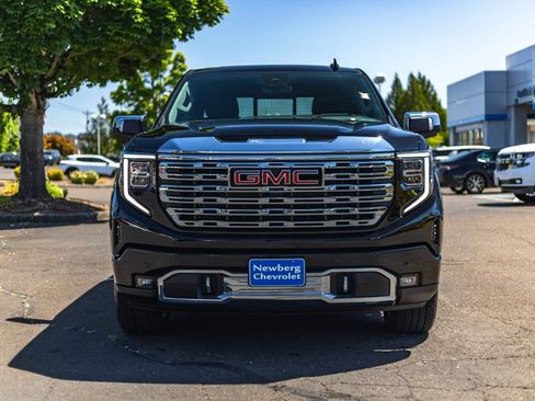 Used 2025 GMC Sierra 1500 Denali w/ Denali Reserve Package AWD/4WD image 5