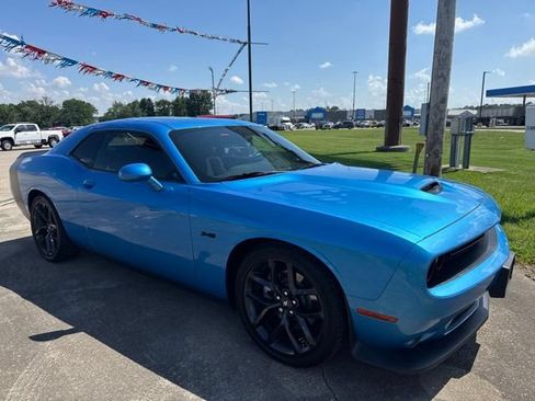 Used 2023 Dodge Challenger R/T w/ Blacktop Package RWD image 6