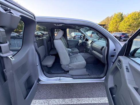 Used 2021 Nissan Frontier S RWD image 13