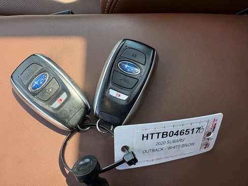 Used 2020 Subaru Outback Touring AWD/4WD image 41