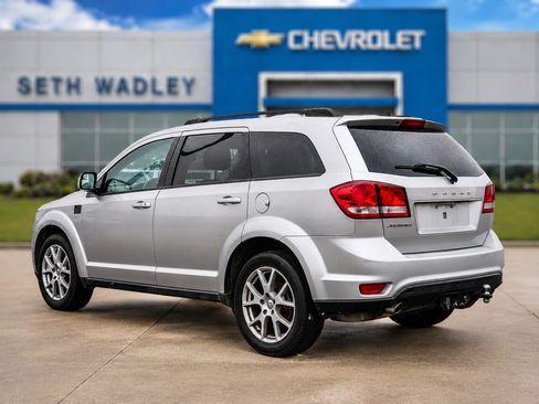 Used 2012 Dodge Journey SXT w/ Popular Equipment Group FWD image 5
