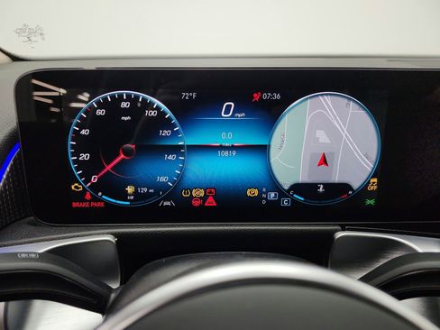 Certified 2022 Mercedes-Benz GLB 250 image 9