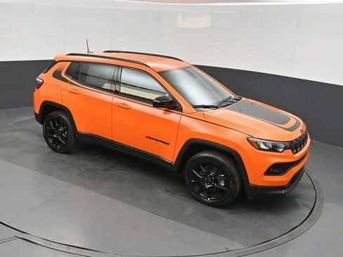 New 2026 Jeep Compass Latitude AWD/4WD image 28