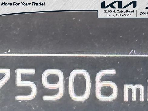 Used 2024 Kia Carnival LX FWD image 21