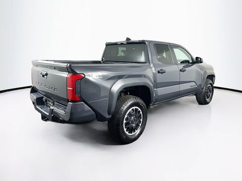 Used 2024 Toyota Tacoma TRD Off-Road image 9