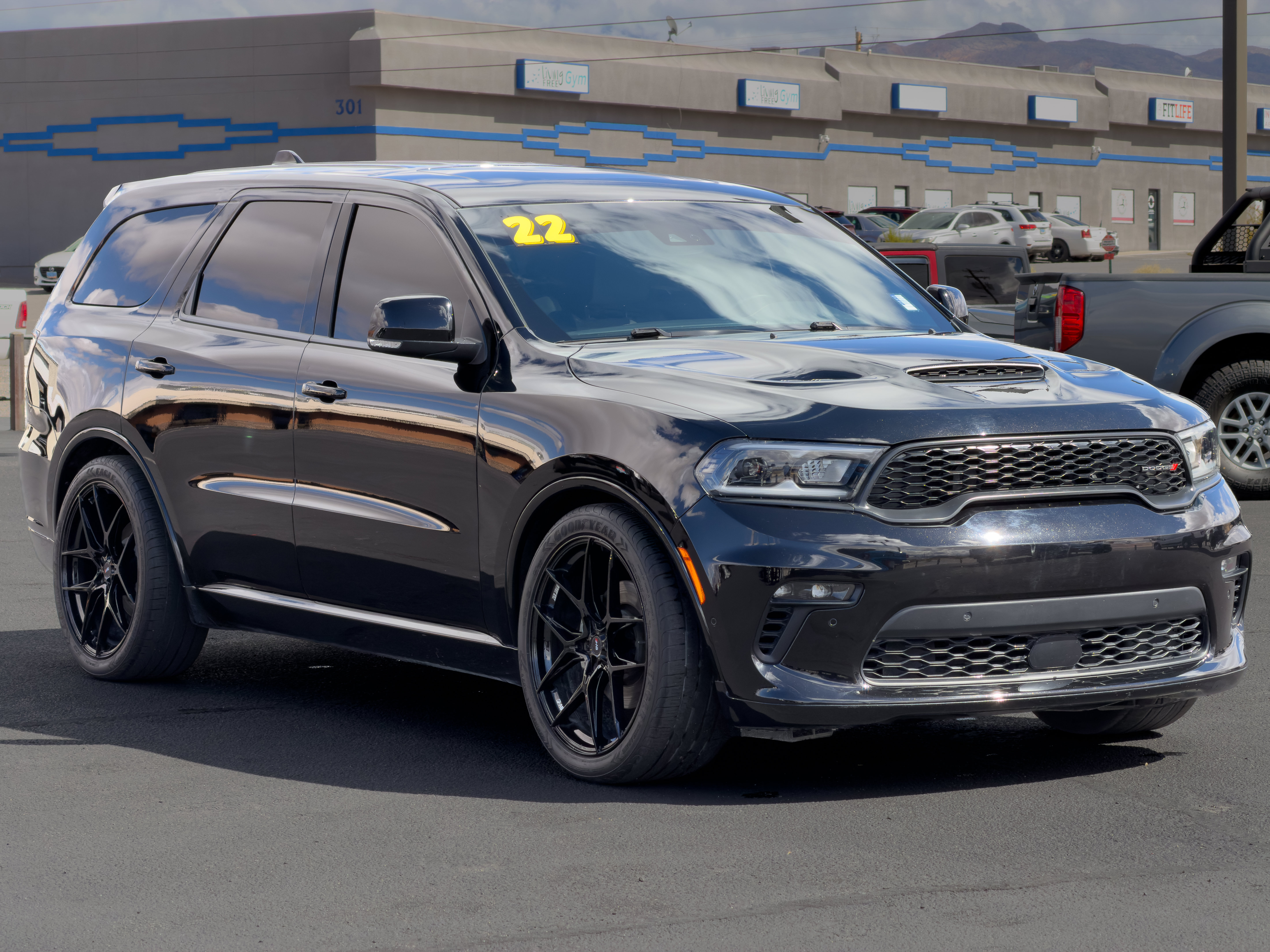 Used 2022 Dodge Durango R/T RWD image 7