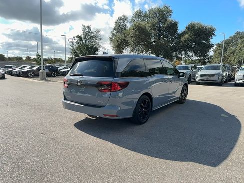 Used 2024 Honda Odyssey Sport image 6