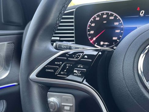 Certified 2025 Mercedes-Benz GLE 450e 4MATIC image 38