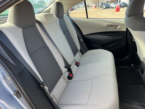 Used 2022 Toyota Corolla L image 26