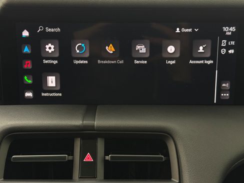 Used 2024 Porsche Taycan 4 Cross Turismo w/ Premium Package image 28