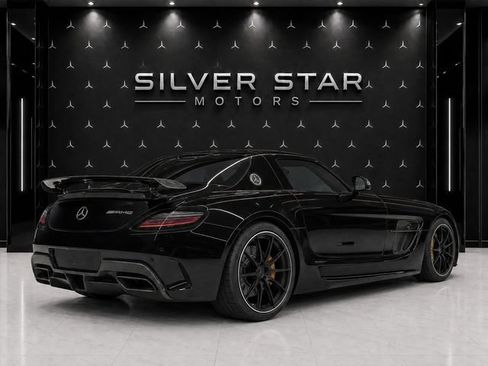 Used 2014 Mercedes-Benz SLS AMG Black Series image 4